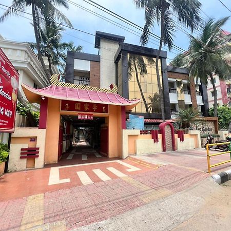 Hotel Lee Garden Near To Blue Flag Beach 500 Mtrs Puri Eksteriør billede